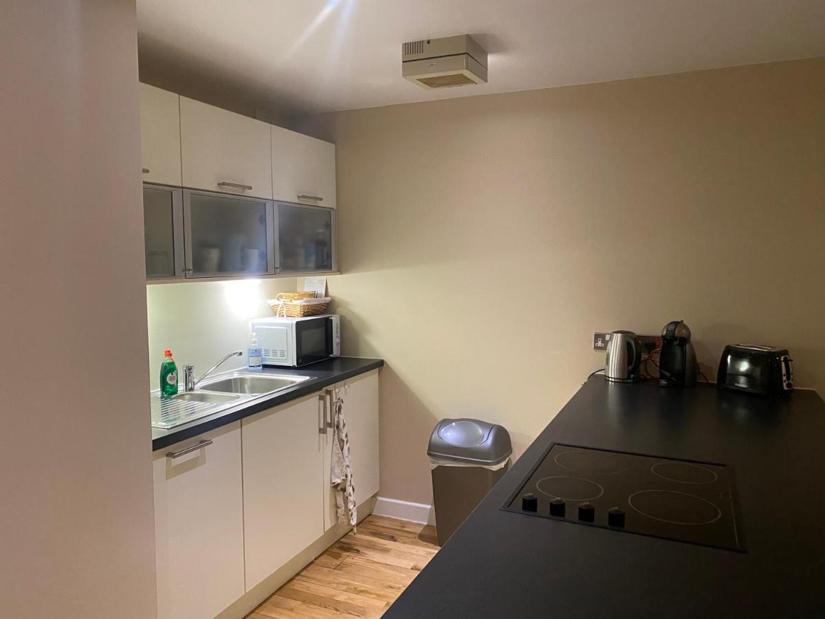 City Centre 2 Bedroom Apartment, Secure Parking. Glasgow Exterior foto
